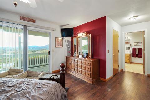1554 Saddleback Dr, San Andreas, CA 95249 photo 28