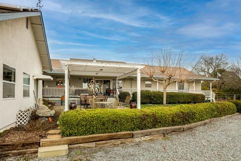 1554 Saddleback Dr, San Andreas, CA 95249 photo 7