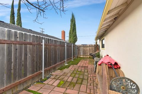 1992 14th St, Olivehurst, CA 95961 photo 28