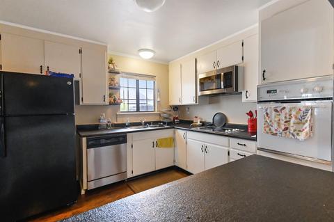 1992 14th St, Olivehurst, CA 95961 photo 8