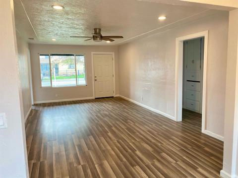 1529 Glenn Ave, Modesto, CA 95358 photo 5
