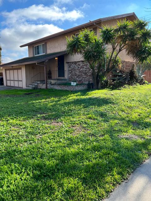 652 Lenore Dr, Modesto, CA 95351 photo 2