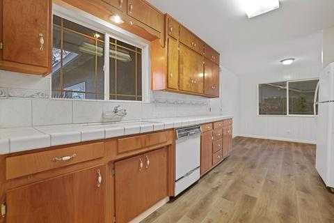 1613 Augusta Ct, Modesto, CA 95350 photo 7