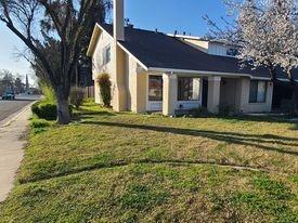 3601 Val Verde Ln, Modesto, CA 95356 photo 4