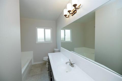 1525 Higbee Dr, Modesto, CA 95350 photo 26
