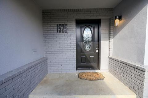 1525 Higbee Dr, Modesto, CA 95350 photo 4