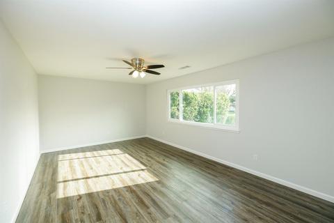1525 Higbee Dr, Modesto, CA 95350 photo 7