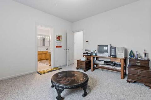 811 Peregrine Pl, Davis, CA 95616 photo 33