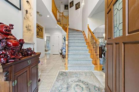 811 Peregrine Pl, Davis, CA 95616 photo 2
