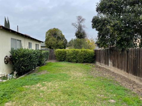 1832 Milpas Ln, Modesto, CA 95355 photo 5