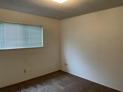 1832 Milpas Ln, Modesto, CA 95355 photo 12