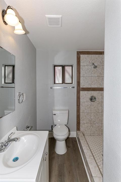 540 E Walnut St, Lodi, CA 95240 photo 26