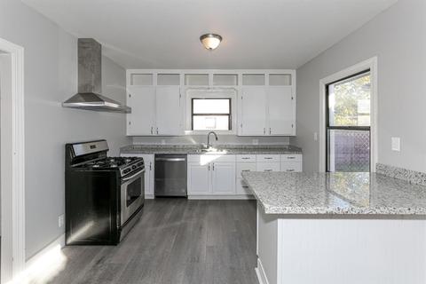 540 E Walnut St, Lodi, CA 95240 photo 14
