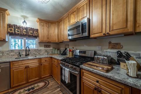 22372 Moses, Long Barn, CA 95335 photo 13