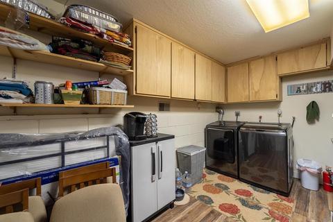 22372 Moses, Long Barn, CA 95335 photo 40