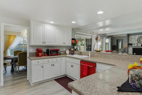 3713 Glenview Cir, Modesto, CA 95355 photo 20