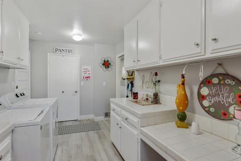 3713 Glenview Cir, Modesto, CA 95355 photo 17