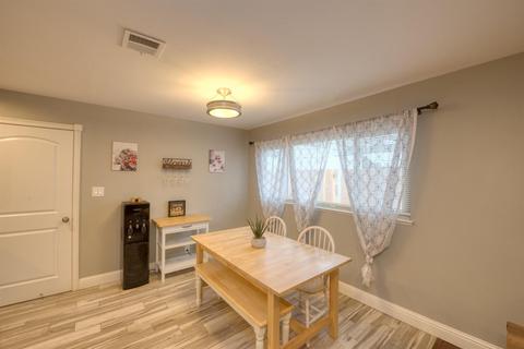 511 Curry Ct, Manteca, CA 95337 photo 8