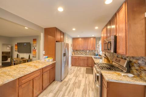 511 Curry Ct, Manteca, CA 95337 photo 9