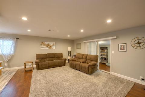 511 Curry Ct, Manteca, CA 95337 photo 5