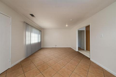 1509 Tully Rd, Modesto, CA 95350 photo 10