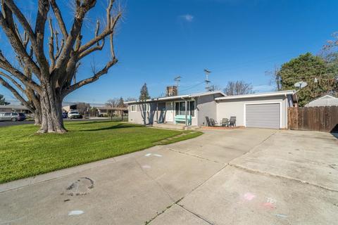 1303 Colin, Modesto, CA 95355 photo 2