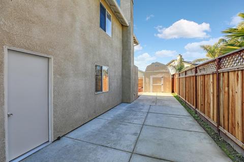 13575 Jasper Ct, Lathrop, CA 95330 photo 3