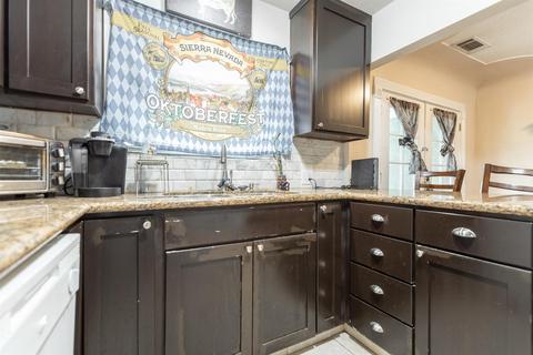 2118 Miller Ave, Modesto, CA 95354 photo 18