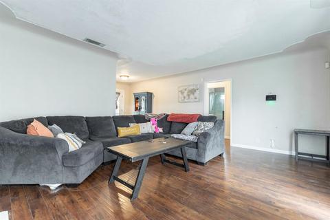 2118 Miller Ave, Modesto, CA 95354 photo 22