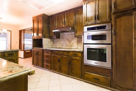 1128 Nut Tree, Modesto, CA 95355 photo 12