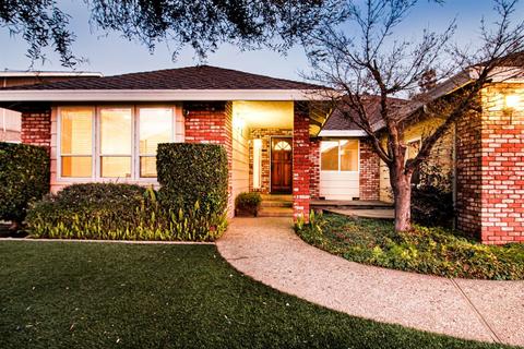 1128 Nut Tree, Modesto, CA 95355 photo 2
