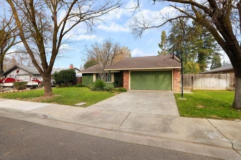 2439 Blue Spruce Ct, Merced, CA 95340 photo 18