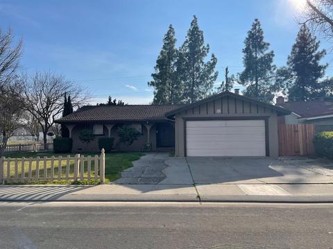 2024 Esther Dr, Modesto, CA 95350 photo 2