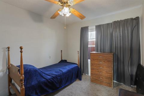 2217 Strivens Ave, Modesto, CA 95350 photo 19