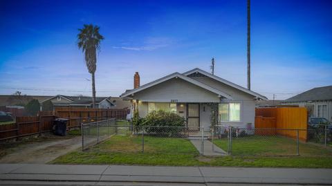 2217 Strivens Ave, Modesto, CA 95350 photo 1
