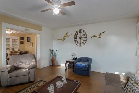 2217 Strivens Ave, Modesto, CA 95350 photo 8