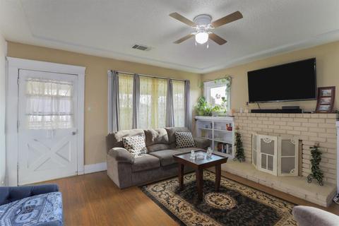 2217 Strivens Ave, Modesto, CA 95350 photo 7