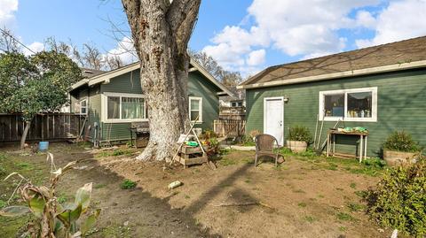 210 Orange Ave, Ripon, CA 95366 photo 8