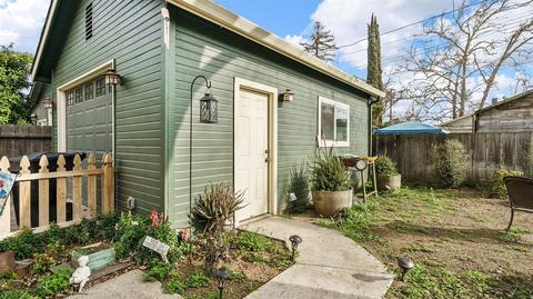 210 Orange Ave, Ripon, CA 95366 photo 9