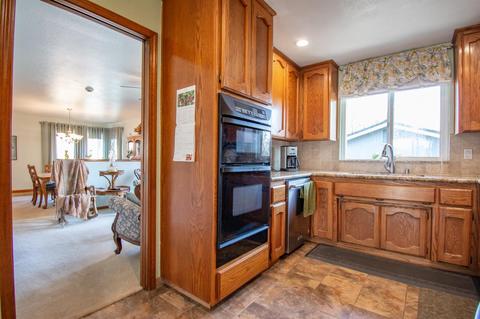8670 Thelen Ct, Orangevale, CA 95662 photo 11