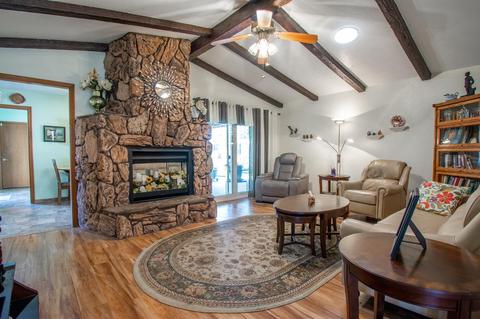 8670 Thelen Ct, Orangevale, CA 95662 photo 2