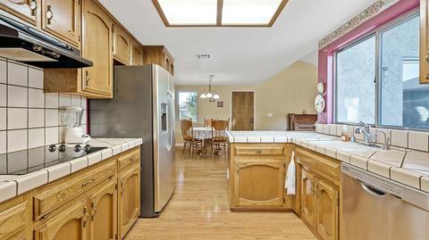 1082 Cabernet Ln, Manteca, CA 95337 photo 10