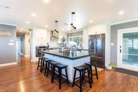 9018 E Handel Rd, Lodi, CA 95240 photo 1