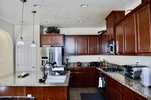 2040 Westport St, Manteca, CA 95337 photo 5