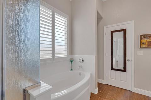 1472 Alex Way, Manteca, CA 95337 photo 24