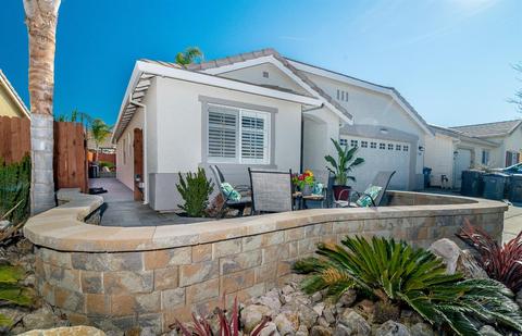 2362 Roualt St, Davis, CA 95618 photo 2