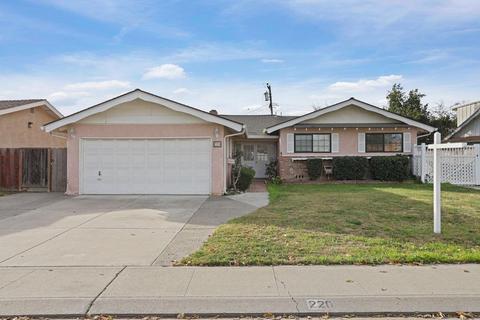 220 Granada Way, Tracy, CA 95376 photo 2