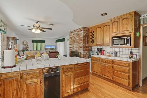 220 Granada Way, Tracy, CA 95376 photo 25