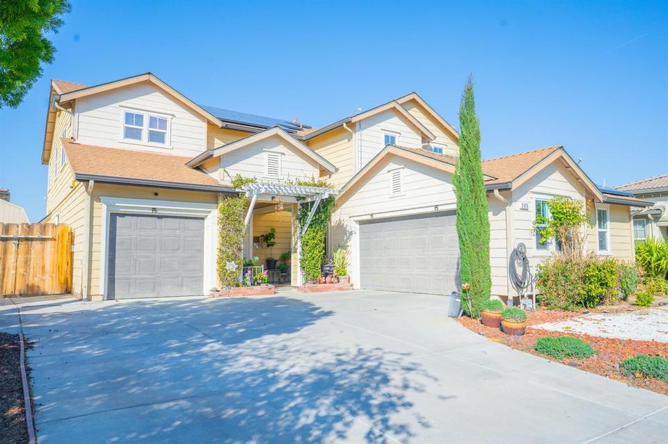 2426 S Creekside Dr, Los Banos, CA 93635 50 Photos MLS