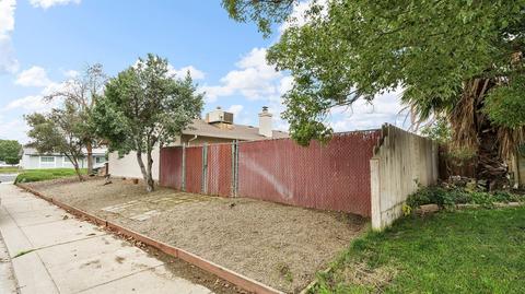 893 Buchanon Ln, Manteca, CA 95336 photo 5